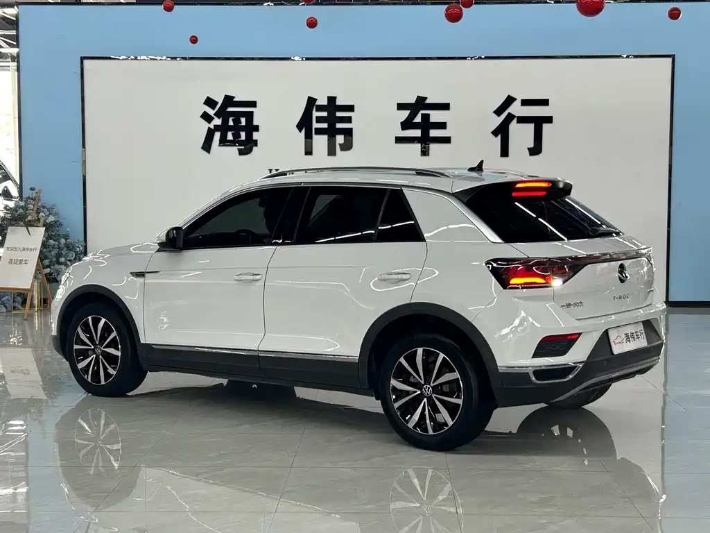 T-ROC 2023 280TSI DSG two-wheel drive time version купить на сайте DeffCars