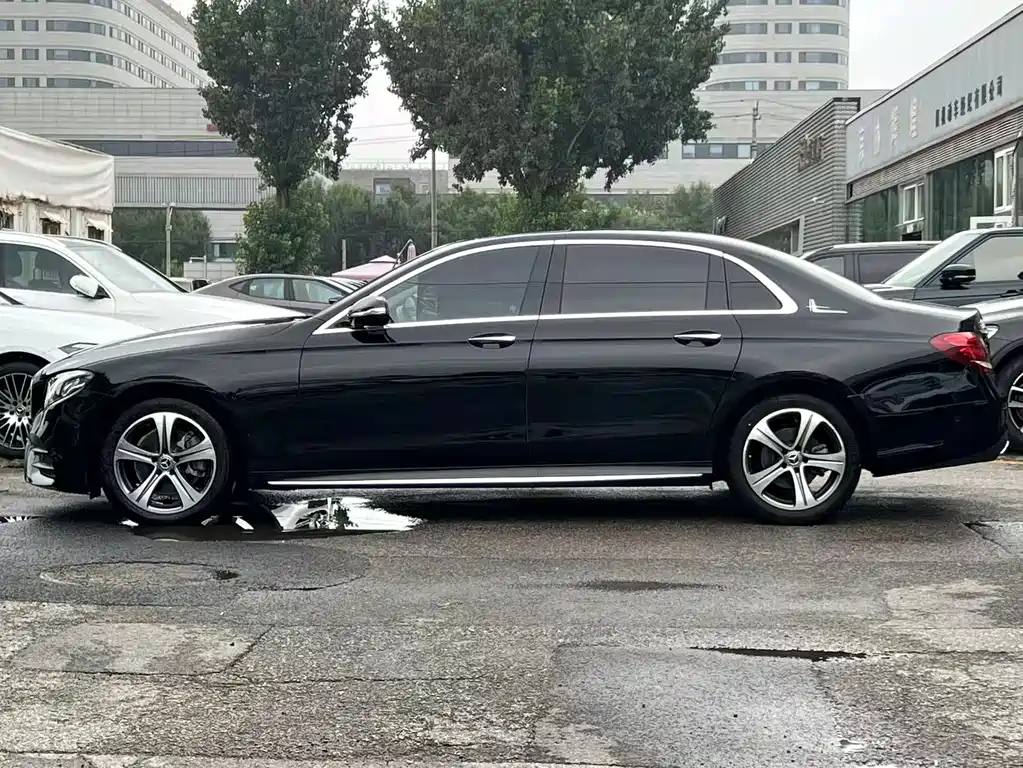 Mercedes-Benz E-Class 2018 facelift E 200 L sporty купить на сайте DeffCars