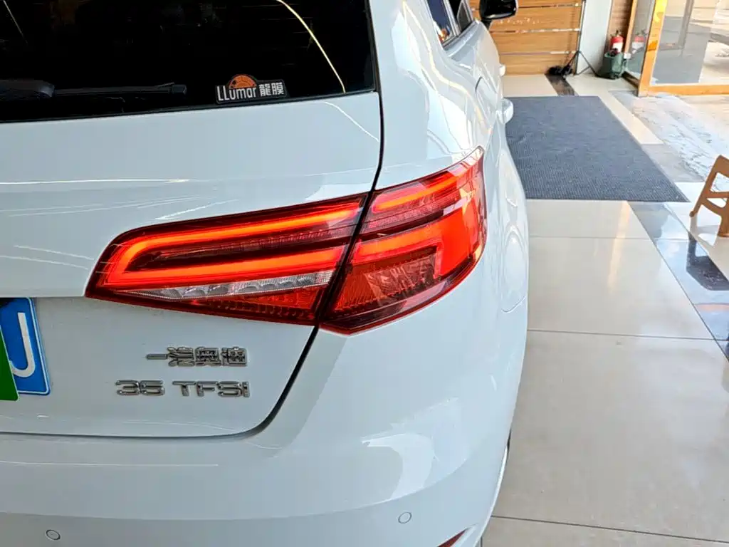 Audi A3 2018 30th anniversary model Sportback 35 TFSI fashionable model купить на сайте DeffCars