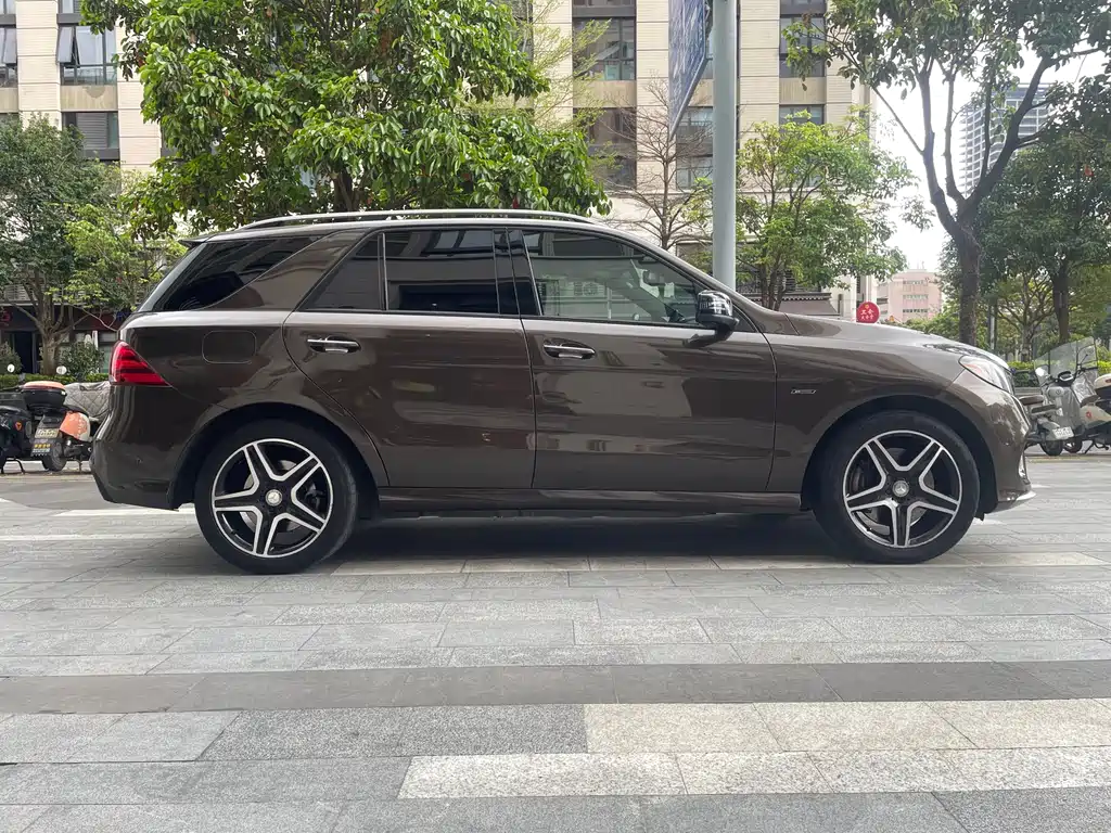 Mercedes-Benz GLE 2017 GLE 450 AMG 4MATIC купить на сайте DeffCars