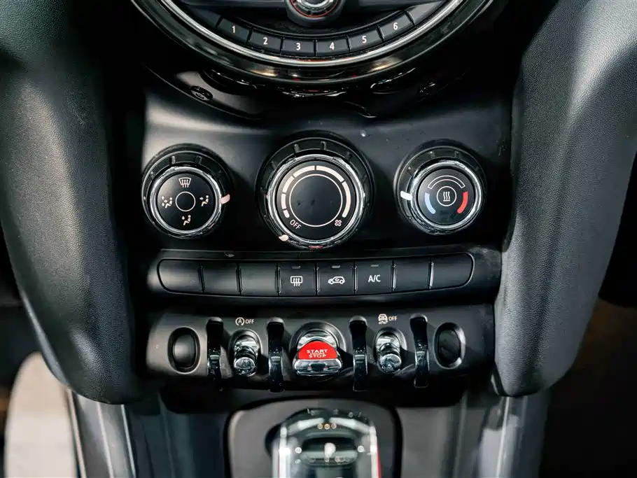 Mini 2021款 1.5T ONE купить на сайте DeffCars