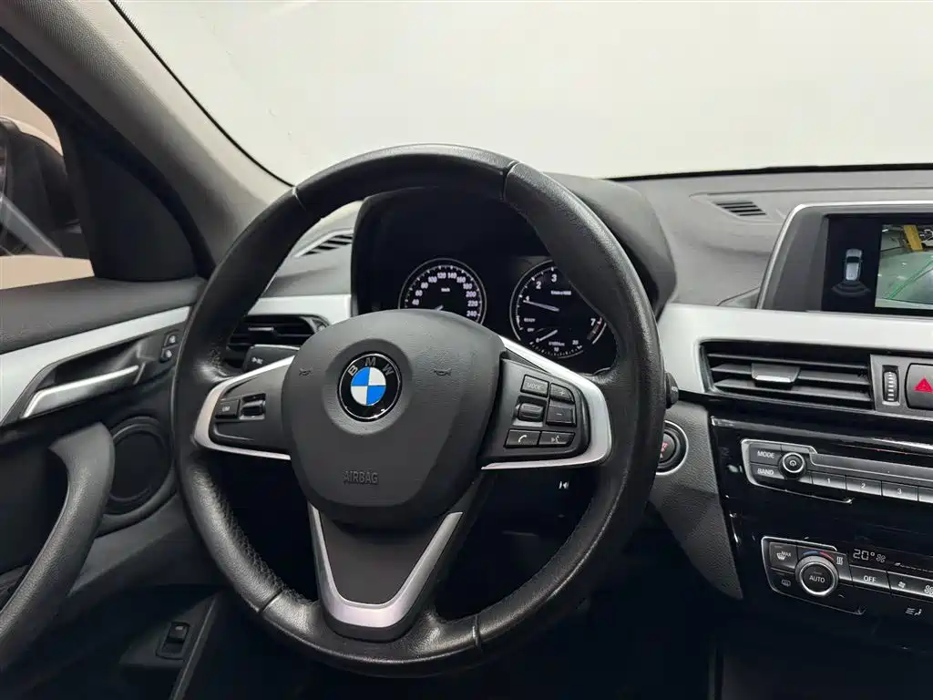 BMW X1 2019 sDrive18Li Fashion Model купить на сайте DeffCars