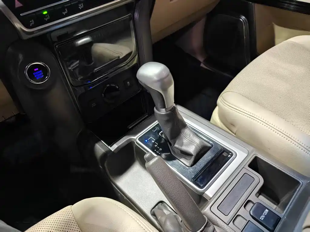 Prado (imported) 2014 2.7L automatic standard version купить на сайте DeffCars