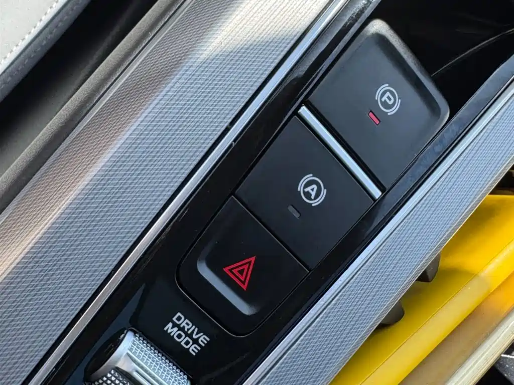 Xingrui 2021 2.0TD Premium Model купить на сайте DeffCars