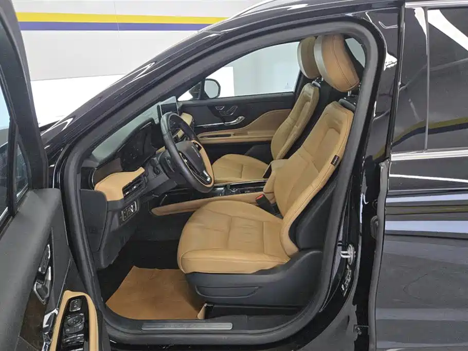 Adventurer 2022 2.0T Two-wheel drive Premium Edition купить на сайте DeffCars