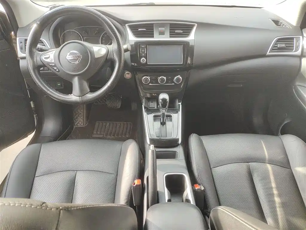 Sylphy 2018 1.6XV CVT Exclusive Edition купить на сайте DeffCars