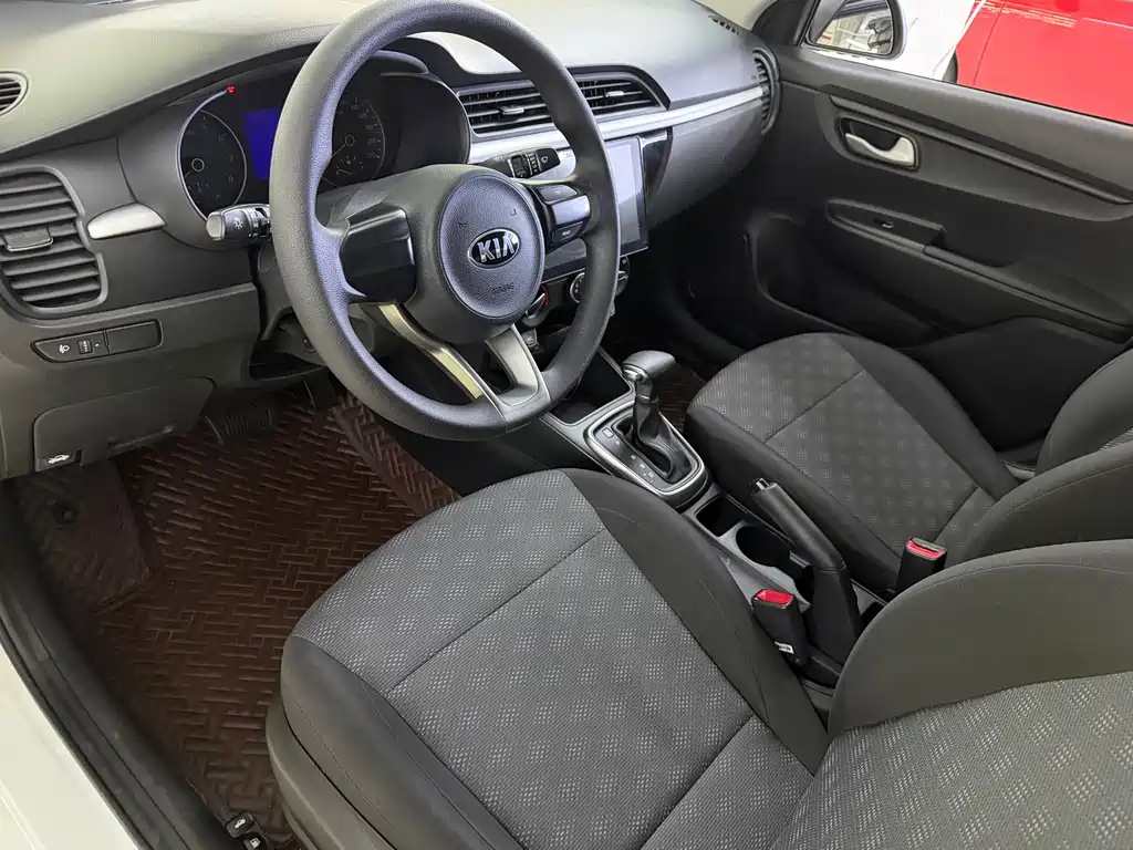 Kia K2 2017 Sedan 1.4L AT GLS купить на сайте DeffCars