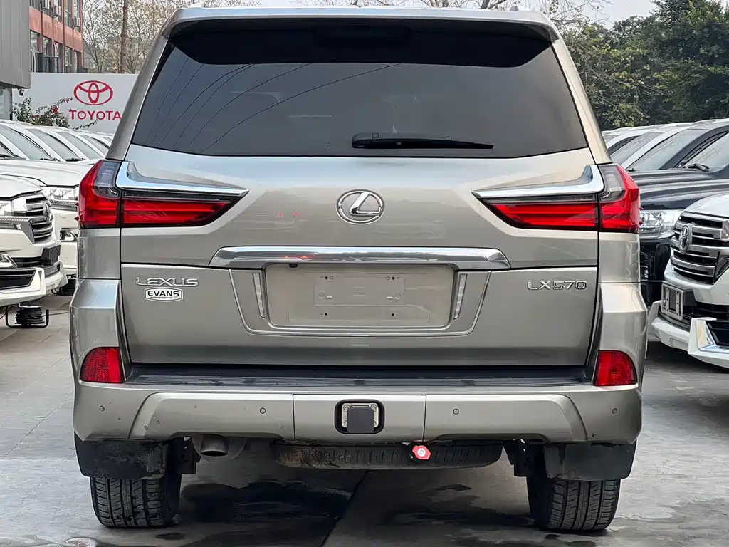 Lexus LX 2019 570 Premium Luxury Edition купить на сайте DeffCars