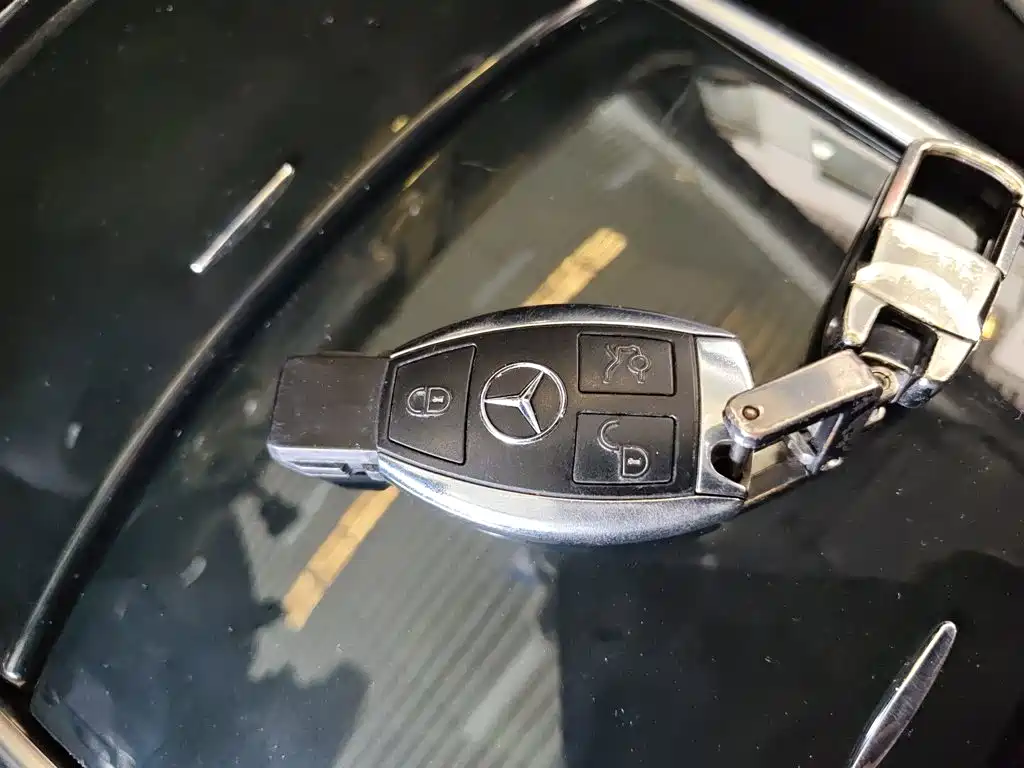 Mercedes-Benz R-Class 2017 R 320 4MATIC Business Edition купить на сайте DeffCars