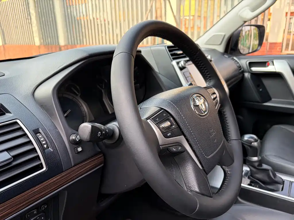 Prado 2019 3.5L automatic TX-L exclusive version with rear mounted spare tire купить на сайте DeffCars