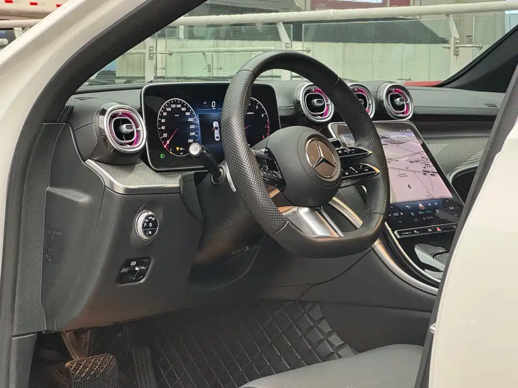 Mercedes-Benz C-Class 2023 C 200 L Sports Edition купить на сайте DeffCars