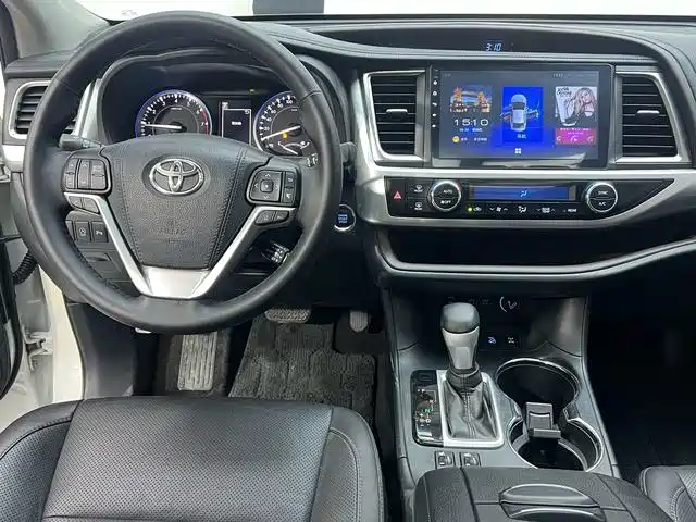 Highlander 2018 2.0T 4WD Deluxe Edition 7 Seater Country VI купить на сайте DeffCars