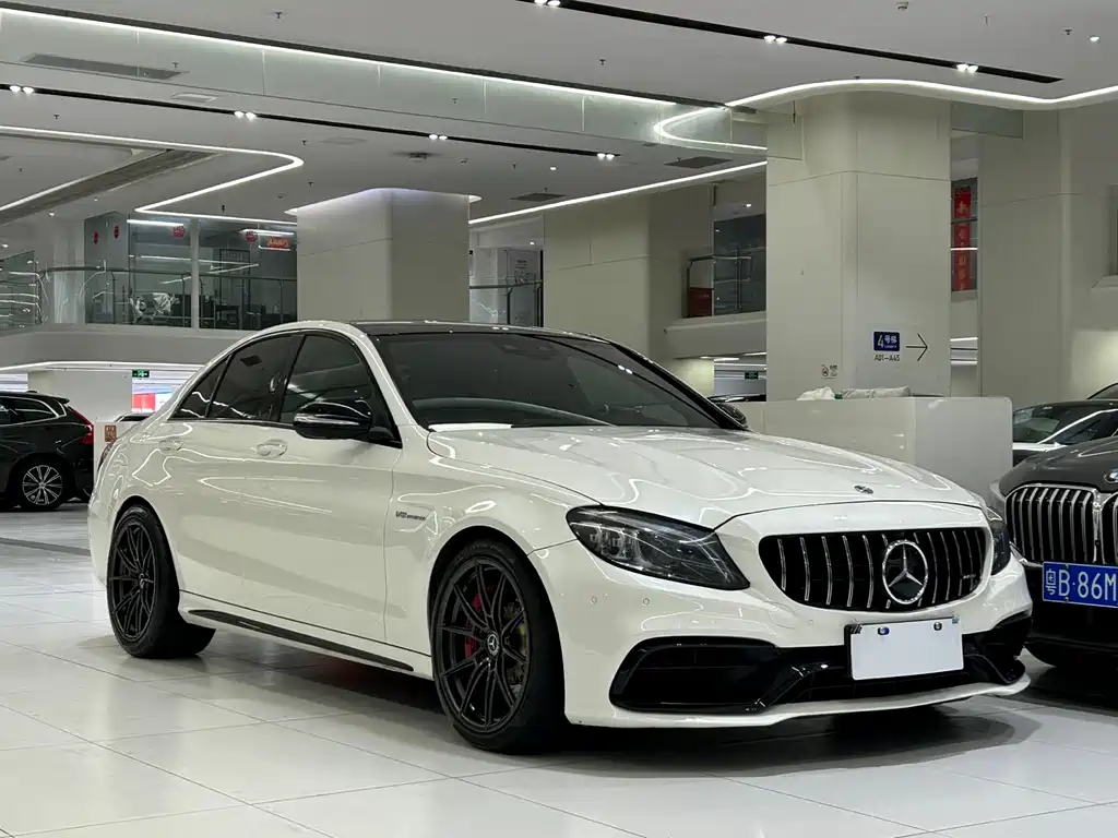 Mercedes-Benz C-Class AMG 2019 AMG C 63 S купить на сайте DeffCars