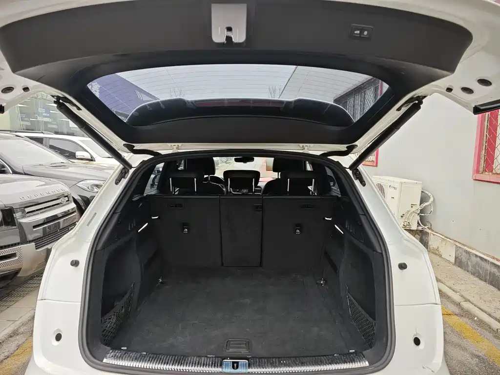 Audi Q5L 2020 45 TFSI exclusive sports model купить на сайте DeffCars
