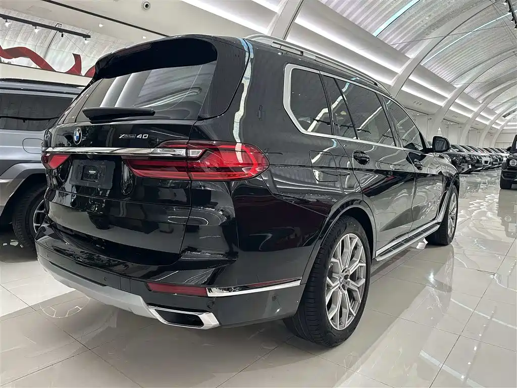 BMW X7 2021 xDrive40i Leading Luxury Package купить на сайте DeffCars