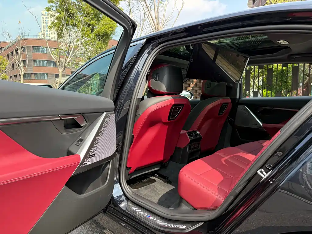 BMW i5 2025 eDrive 40L M Sports Package купить на сайте DeffCars