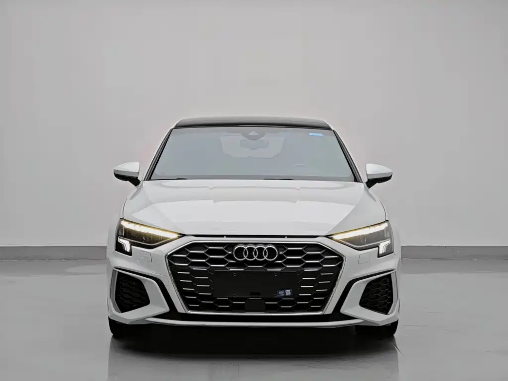 Audi A3 2022 Sportback 35 TFSI stylish and sporty купить на сайте DeffCars