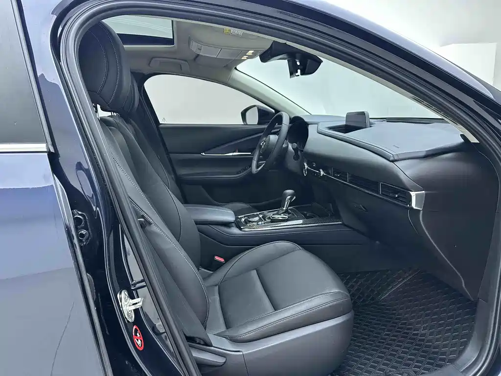 Mazda CX-30 2021 2.0L automatic Yayue type купить на сайте DeffCars