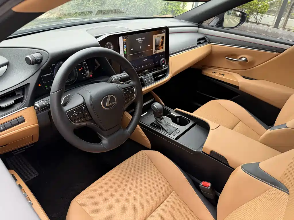 Lexus ES 2025 300h Premium Edition купить на сайте DeffCars