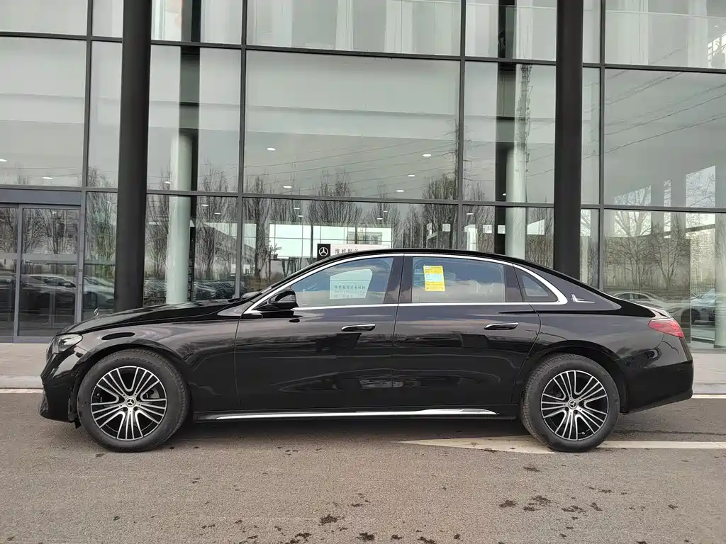 Mercedes-Benz E-Class 2024 E 260 L купить на сайте DeffCars