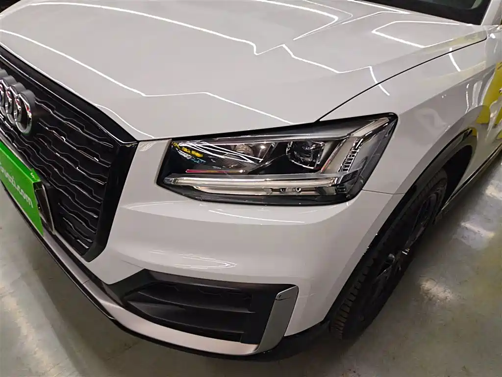 Audi Q2L 2018 35 TFSI launches exclusive version, National V купить на сайте DeffCars
