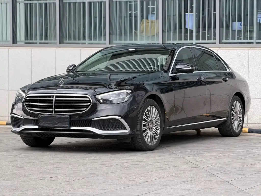 Mercedes-Benz E-Class 2023 E 300 L Luxury Model купить на сайте DeffCars