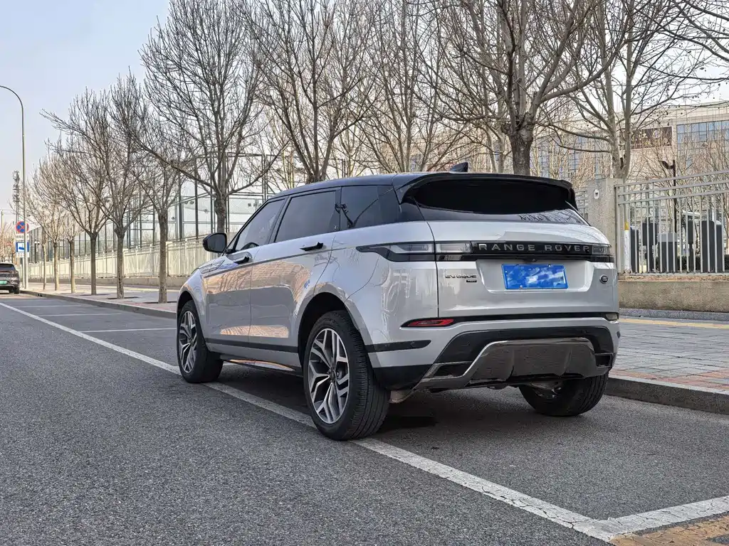 Range Rover Evoque 2022 Evoque L 249PS R-Dynamic Deluxe Edition купить на сайте DeffCars