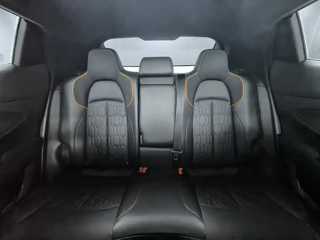 Changan UNI-T 2022 1.5T premium model купить на сайте DeffCars