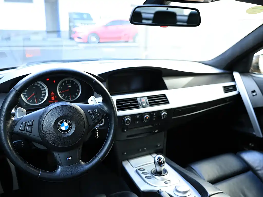 BMW M5 2005 M5 купить на сайте DeffCars