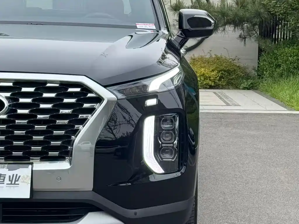 Paristi 2021 3.5L automatic four-wheel drive GLS купить на сайте DeffCars