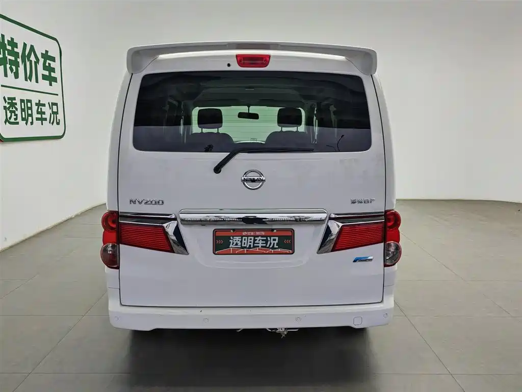 Nissan NV200 2018 1.6L CVT luxury model купить на сайте DeffCars