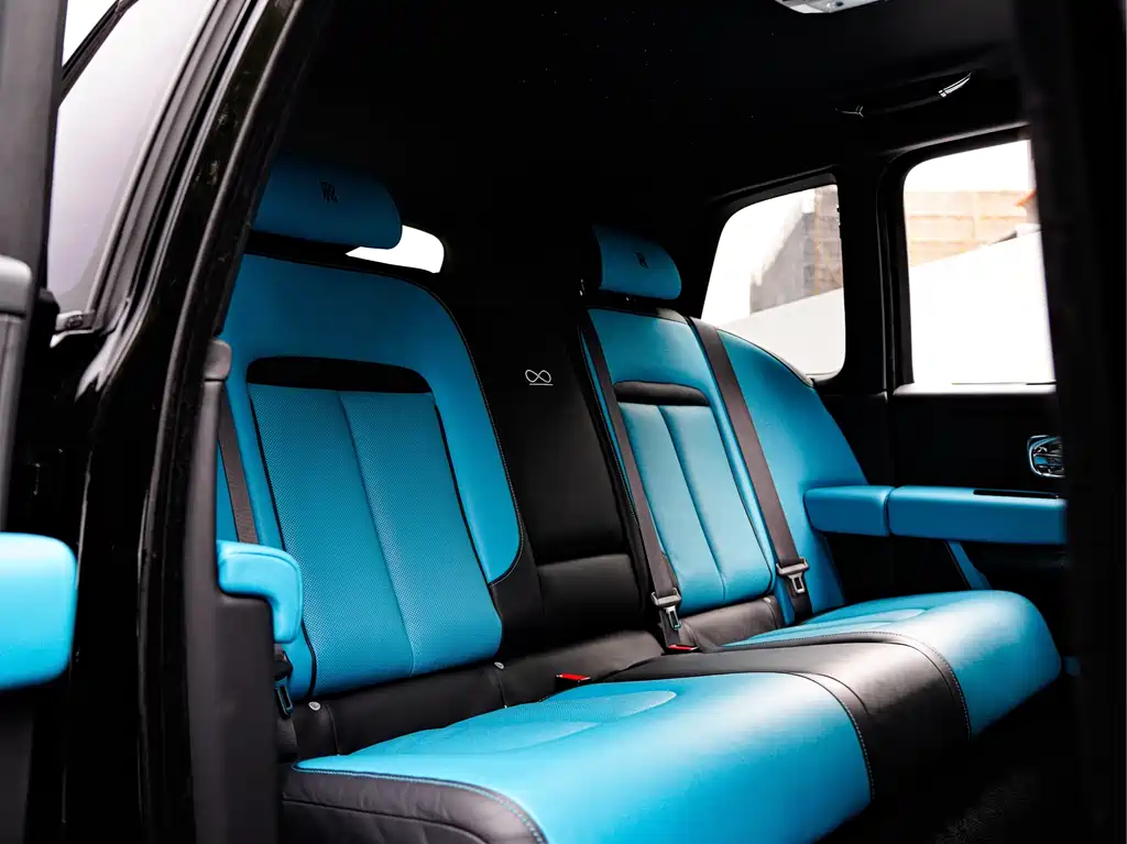 Cullinan 2020 Black Badge купить на сайте DeffCars