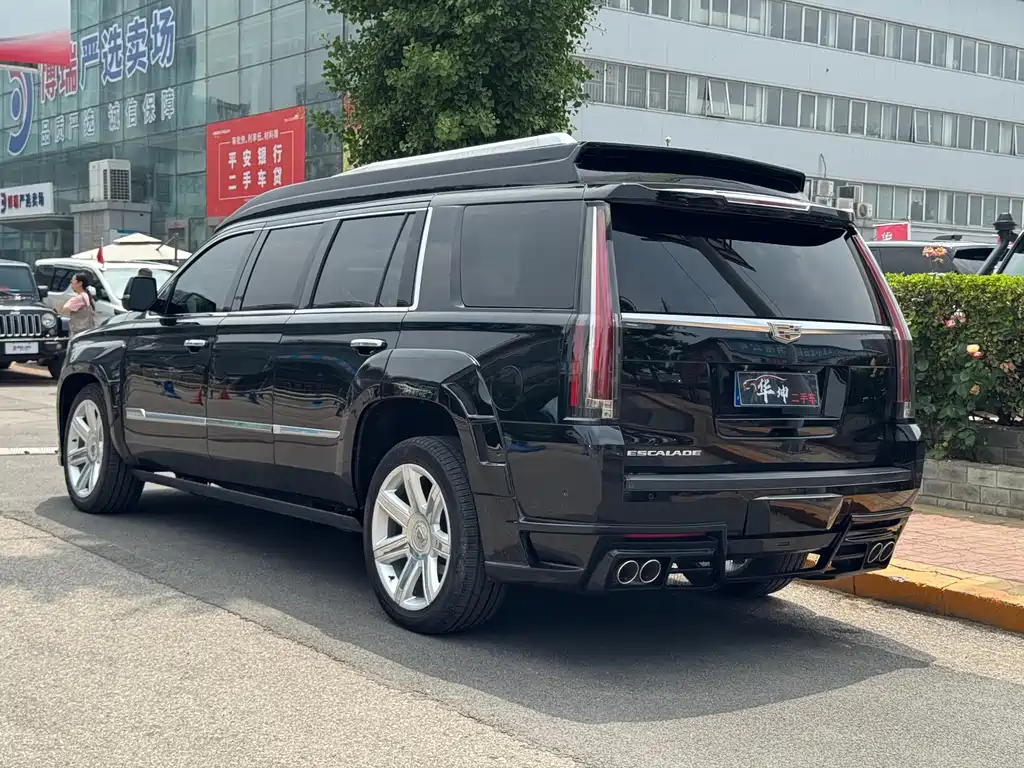 Escalade 2017 6.2L ESV Platinum Edition Extended Model купить на сайте DeffCars