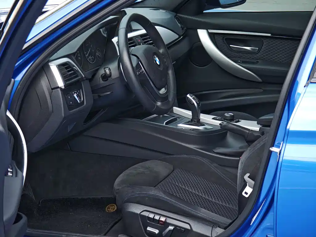 BMW 3 Series 2017 320i M Sports купить на сайте DeffCars