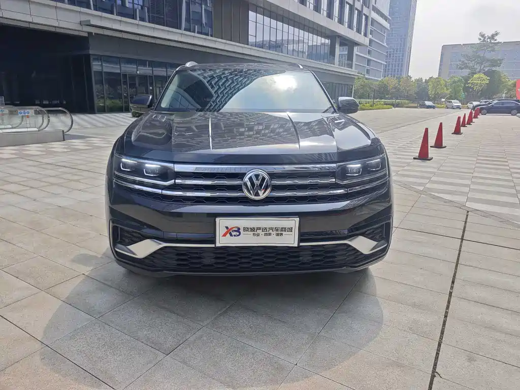 Touron 2020 Touron X 380TSI four-wheel drive luxury version купить на сайте DeffCars