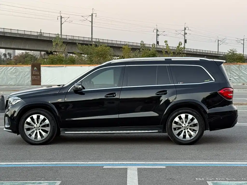 Mercedes-Benz GLS 2017 GLS 400 4MATIC Dynamic купить на сайте DeffCars