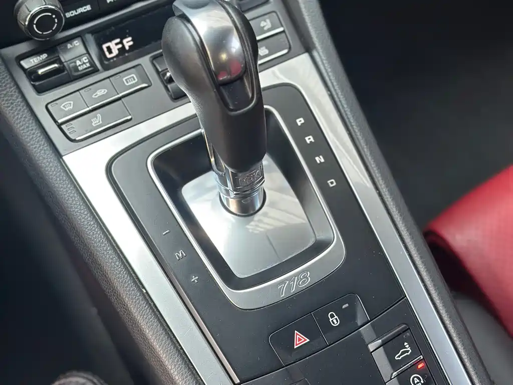 Porsche 718 2018 Cayman 2.0T купить на сайте DeffCars