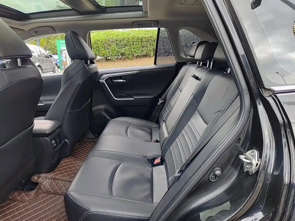 Wilanda 2023 2.0L CVT two-wheel drive luxury PLUS version купить на сайте DeffCars