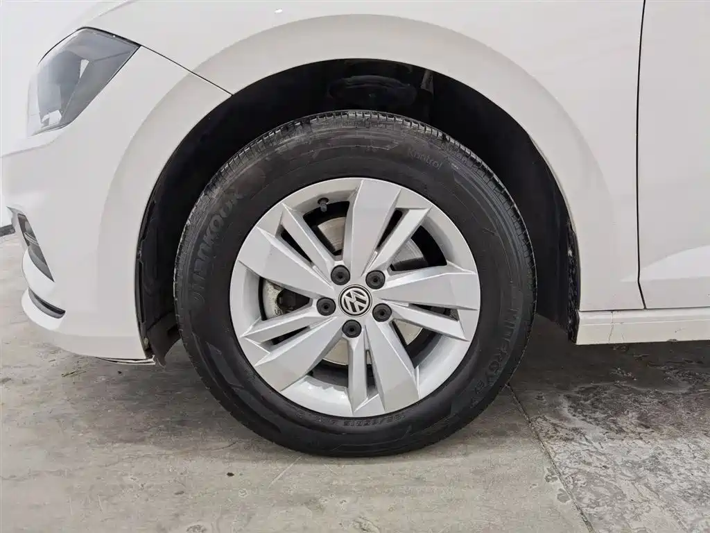 Polo 2019 Plus 1.5L Automatic Panoramic Enjoyment Edition купить на сайте DeffCars