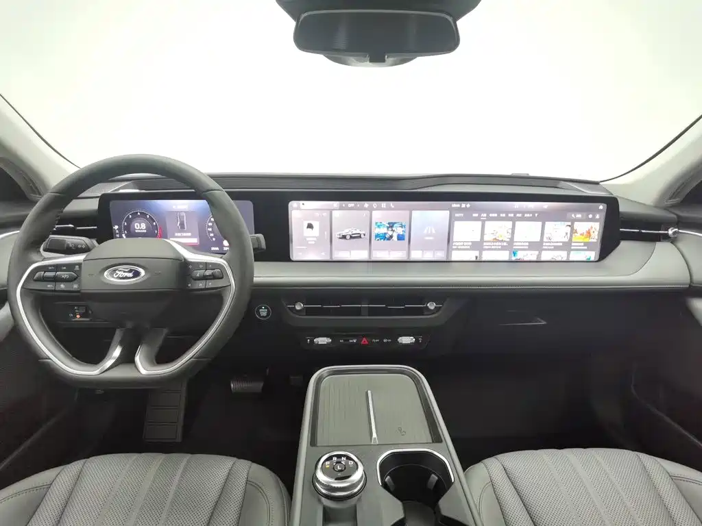 Mondeo 2026 2.0T EcoBoost Luxury купить на сайте DeffCars