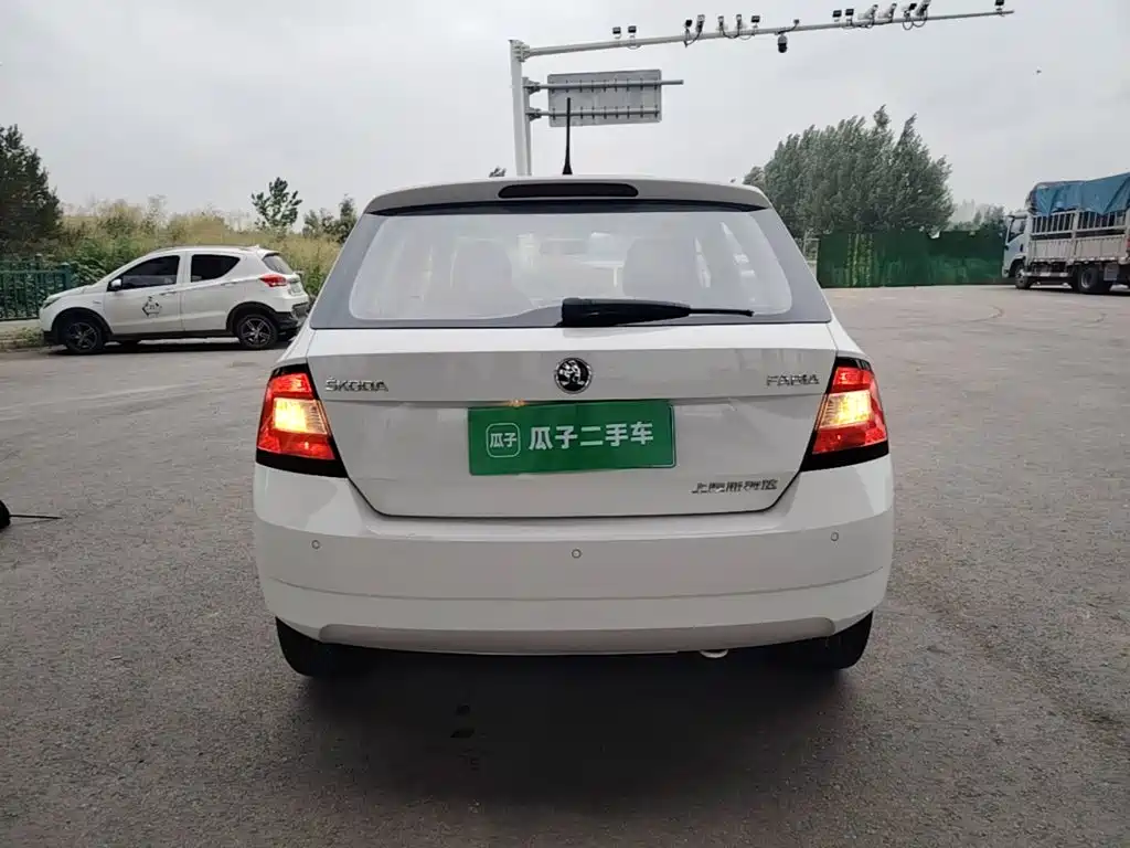 Fabia 2017 1.4L automatic car version купить на сайте DeffCars