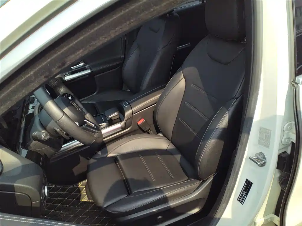 Mercedes-Benz GLA 2020 GLA 200 купить на сайте DeffCars