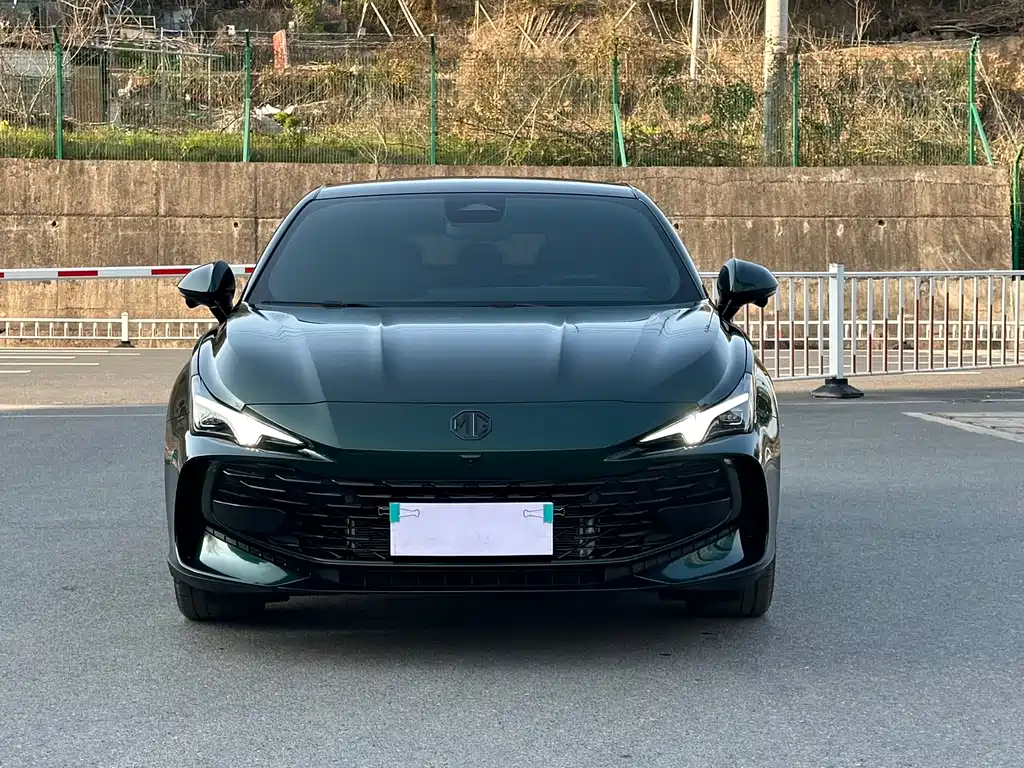 MG7 2025 2.0T Trophy+ Super Sports Edition купить на сайте DeffCars