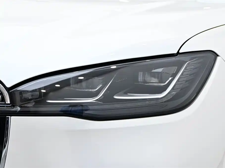 Adventurer 2024 2.0T four-wheel drive premium version купить на сайте DeffCars