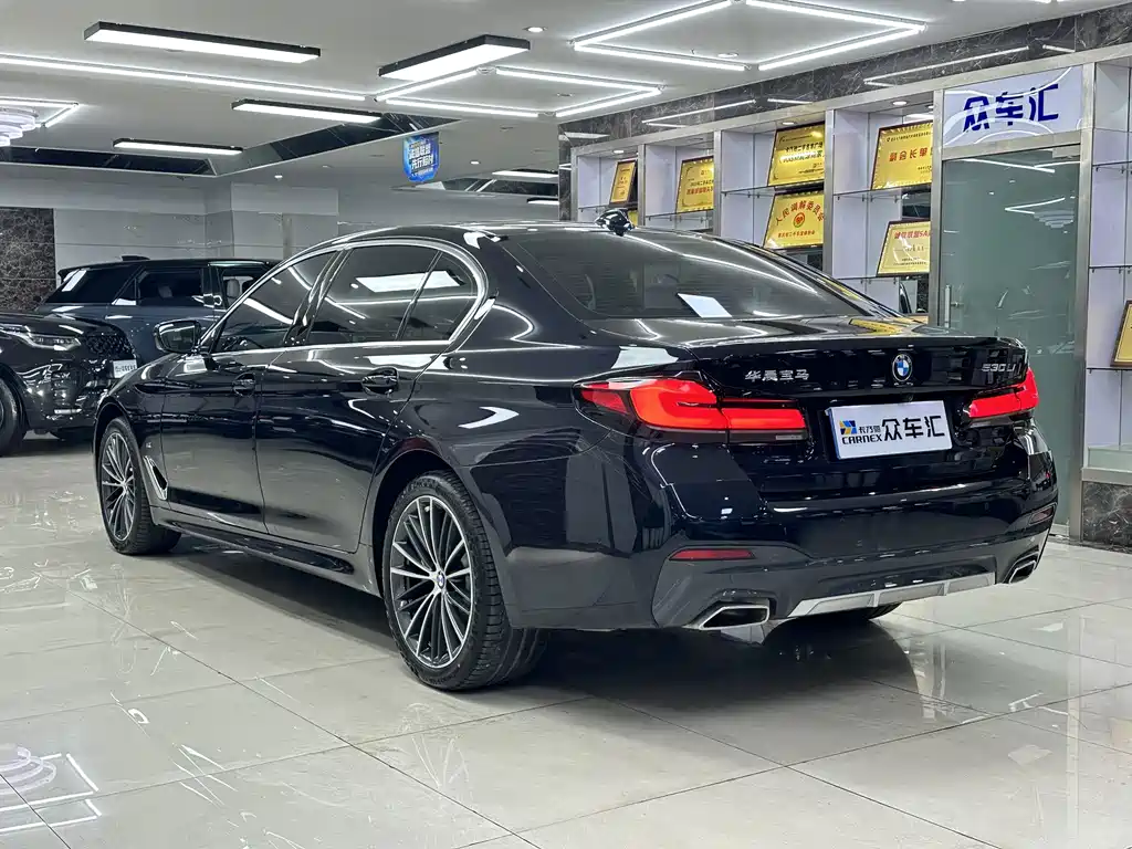 BMW 5 Series 2023 facelift 530Li leading M sports package купить на сайте DeffCars