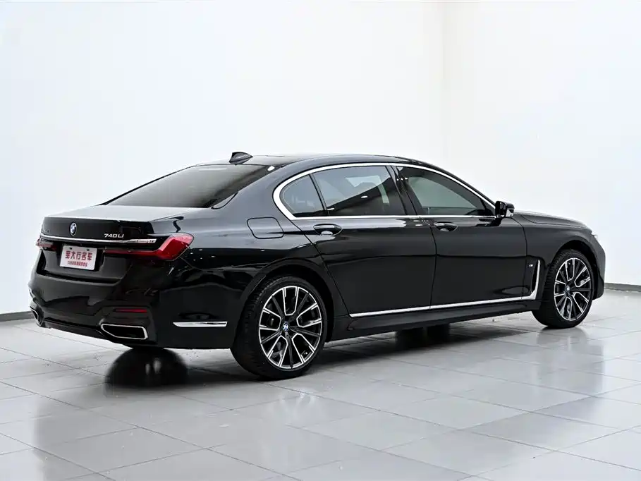 BMW 7 Series 2019 facelift 740Li xDrive Executive M Sports Package купить на сайте DeffCars