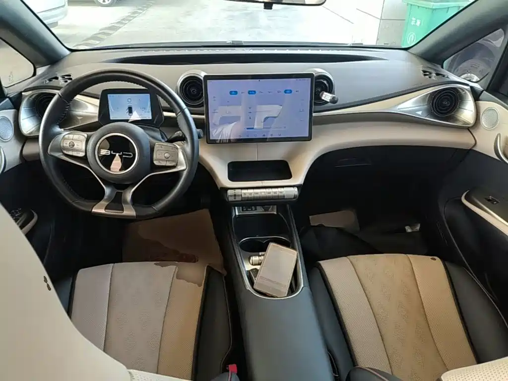 Dolphin 2023 420km Fashion Edition купить на сайте DeffCars