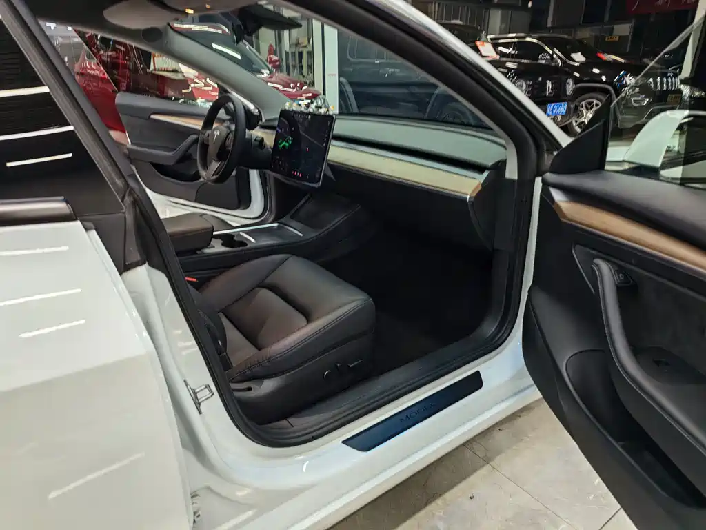 Model 3 2021 Standard Range Rear Drive Upgraded Version купить на сайте DeffCars