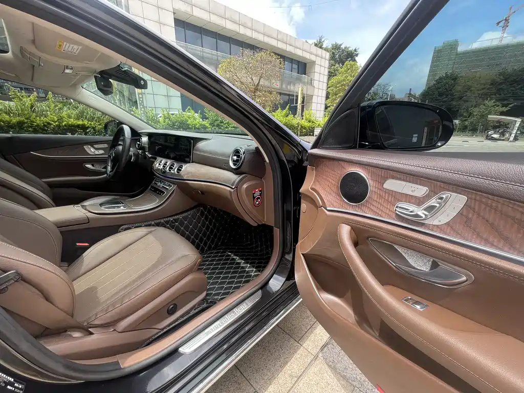Mercedes-Benz E-Class 2021 E 300 L Fashion Model купить на сайте DeffCars