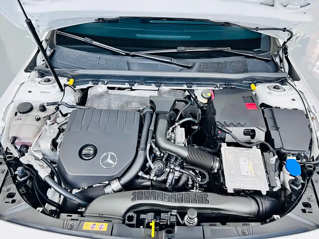 Mercedes-Benz A-Class 2022 facelift A 180 L sports sedan купить на сайте DeffCars